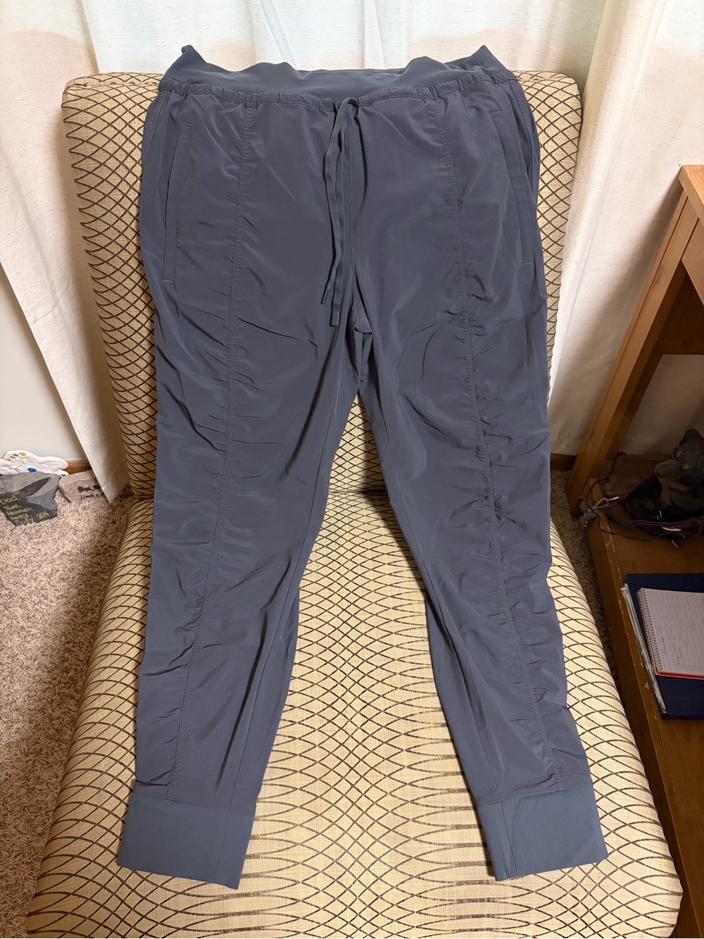 Athleta Slate Gray Women's Lightweight Drawstring Joggers